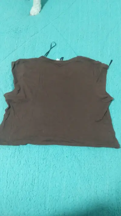 Polera marrón - miniatura 2