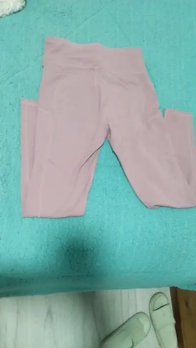 Leggings deportivos rosados - miniatura 2