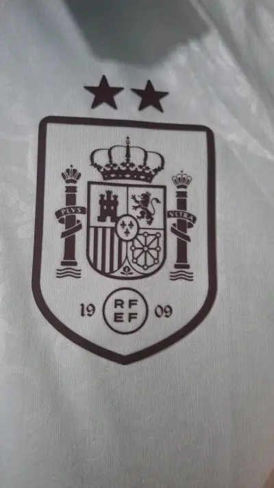 Camiseta Adidas España Retro XL - miniatura 5