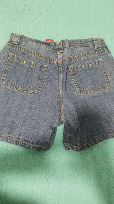 Shorts de mezclilla para mujer talla 14 - miniatura 2