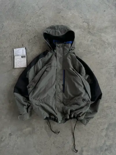 Chaqueta impermeable Columbia con capucha - miniatura 3