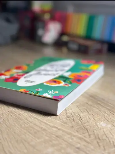 Libro 'Todo lo que nunca fuimos' de Alice Kellen - miniatura 2