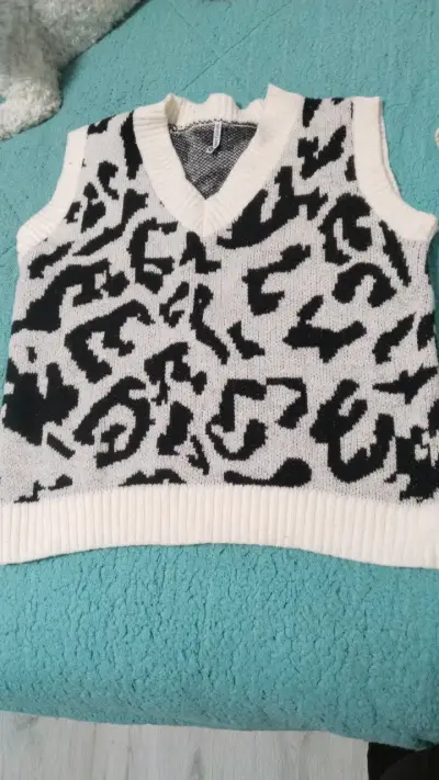 Chaleco sin mangas animal print - miniatura 1