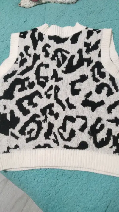 Chaleco sin mangas animal print - miniatura 2
