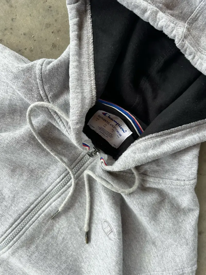 Poler贸n con capucha gris Champion unisex - 4