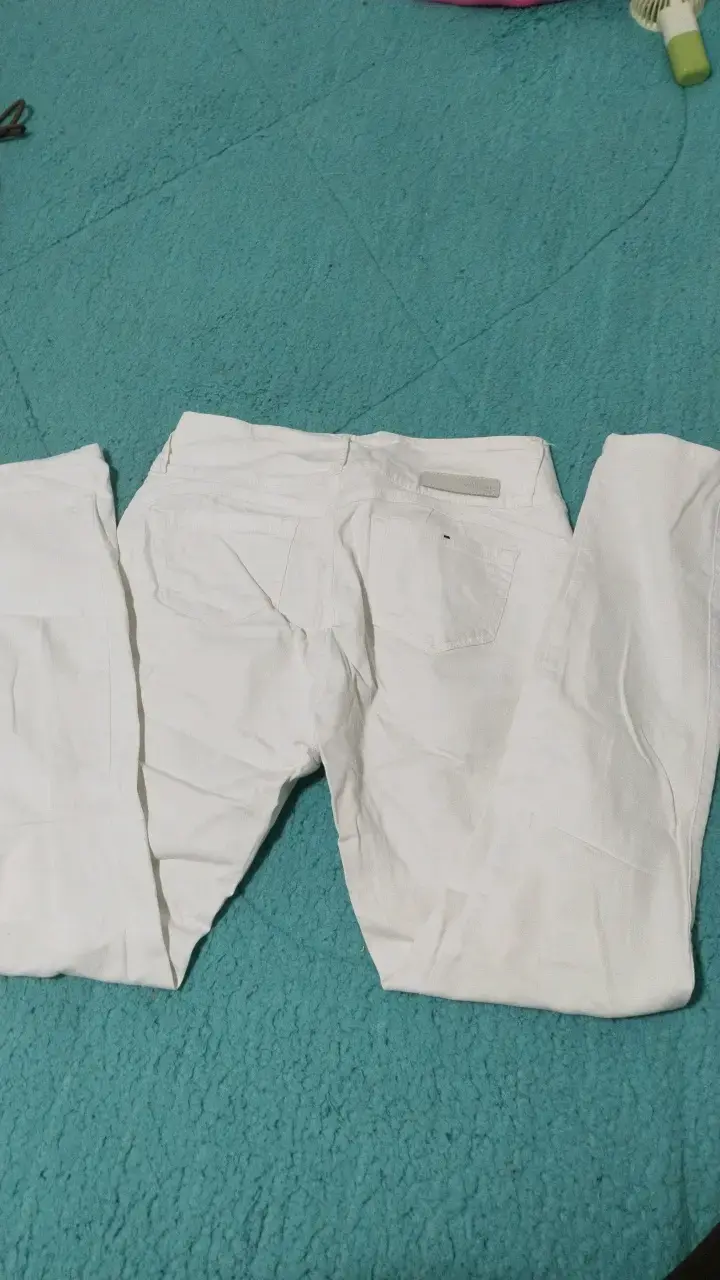 Pantalones blancos de mujer - 2