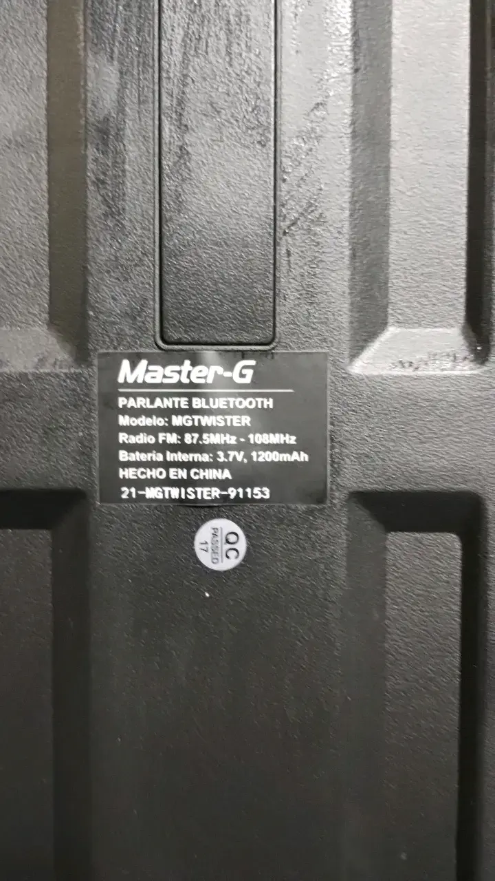 Parlante Bluetooth Master-G con luces LED - 5