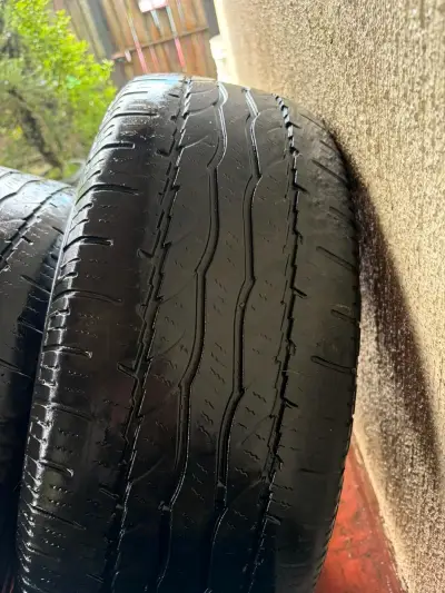 Neumáticos Maxxis 255/65R17 en buen estado - miniatura 4