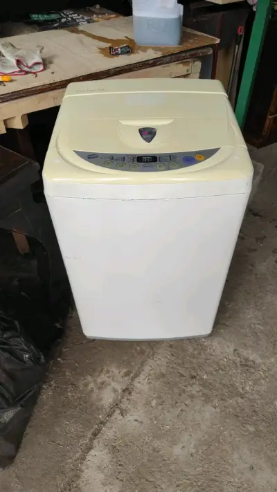 Lavadora Samsung Fuzzy Logic 7 kg en buen estado - miniatura 1