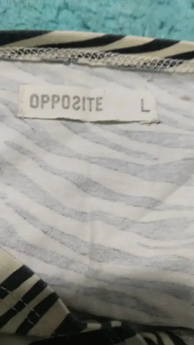 Blusa de mujer estampado cebra - miniatura 3