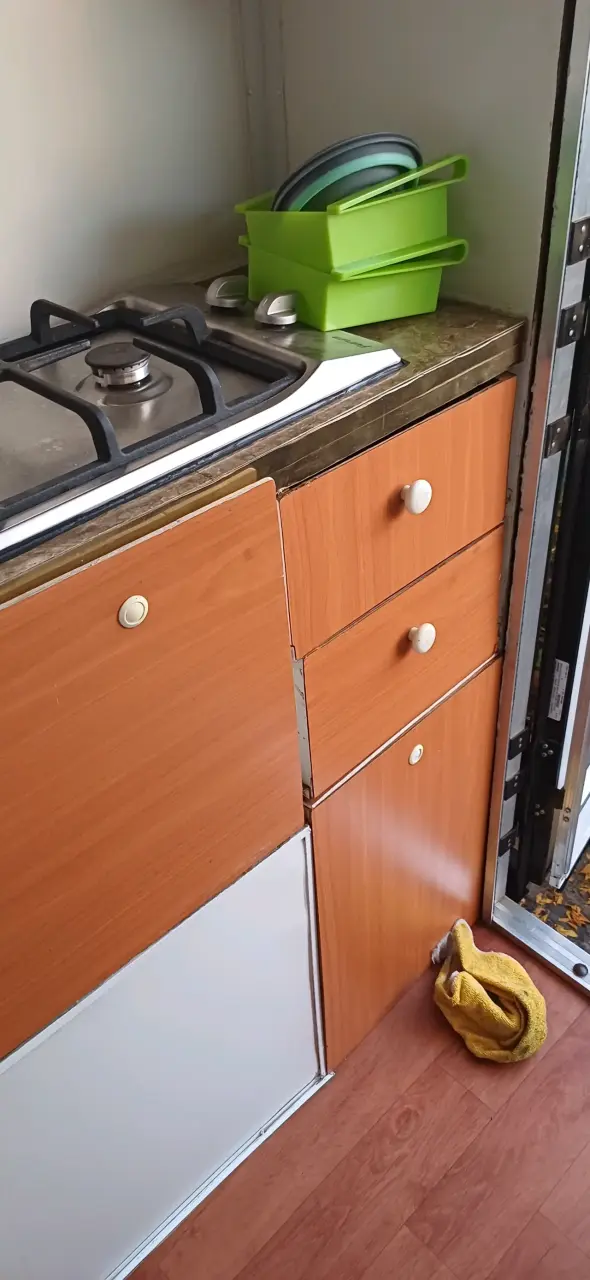 Camper para Camioneta con Cocina Integrada - 4