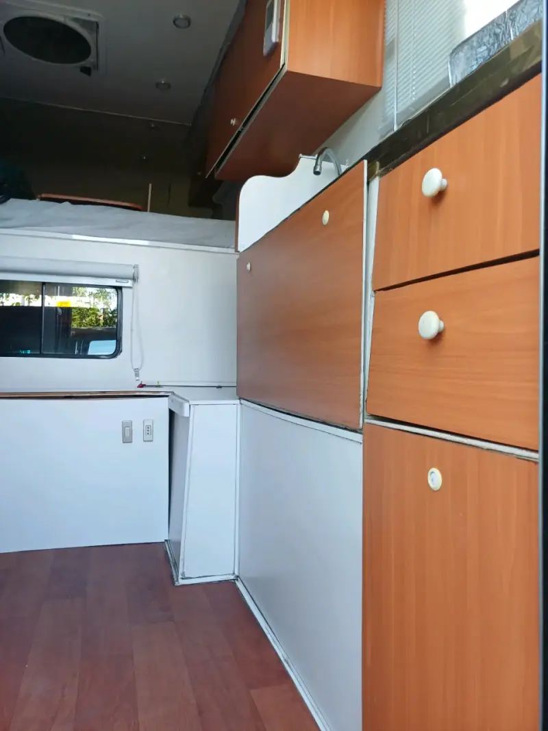 Camper para Camioneta con Cocina Integrada - 6