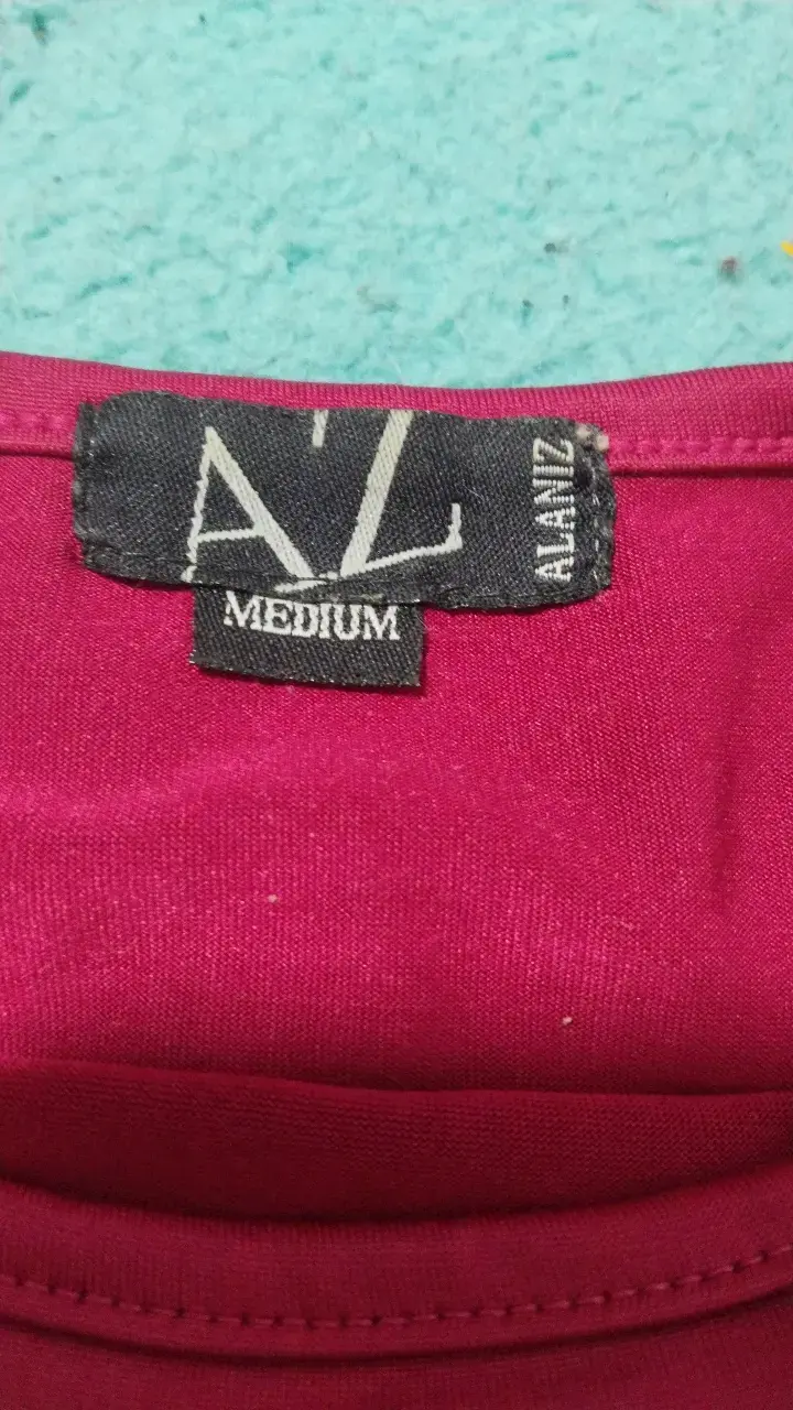 Polera sin mangas color fucsia - 3
