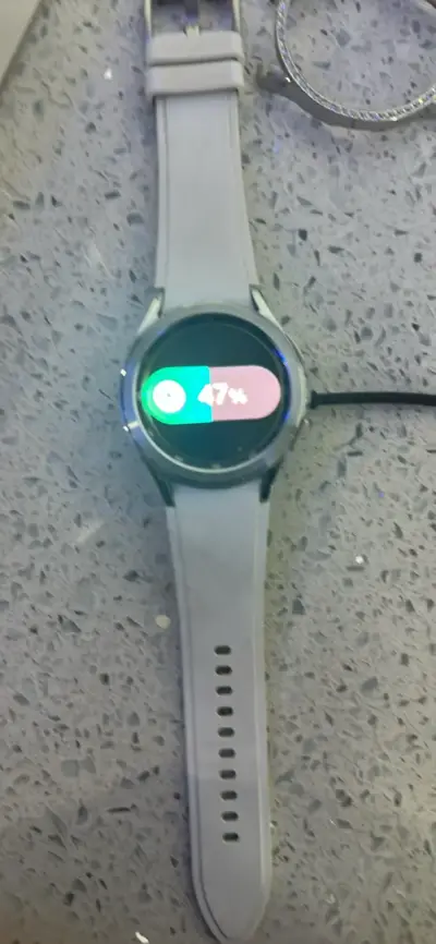 Smartwatch Samsung Galaxy Watch4 Classic Blanco - miniatura 1