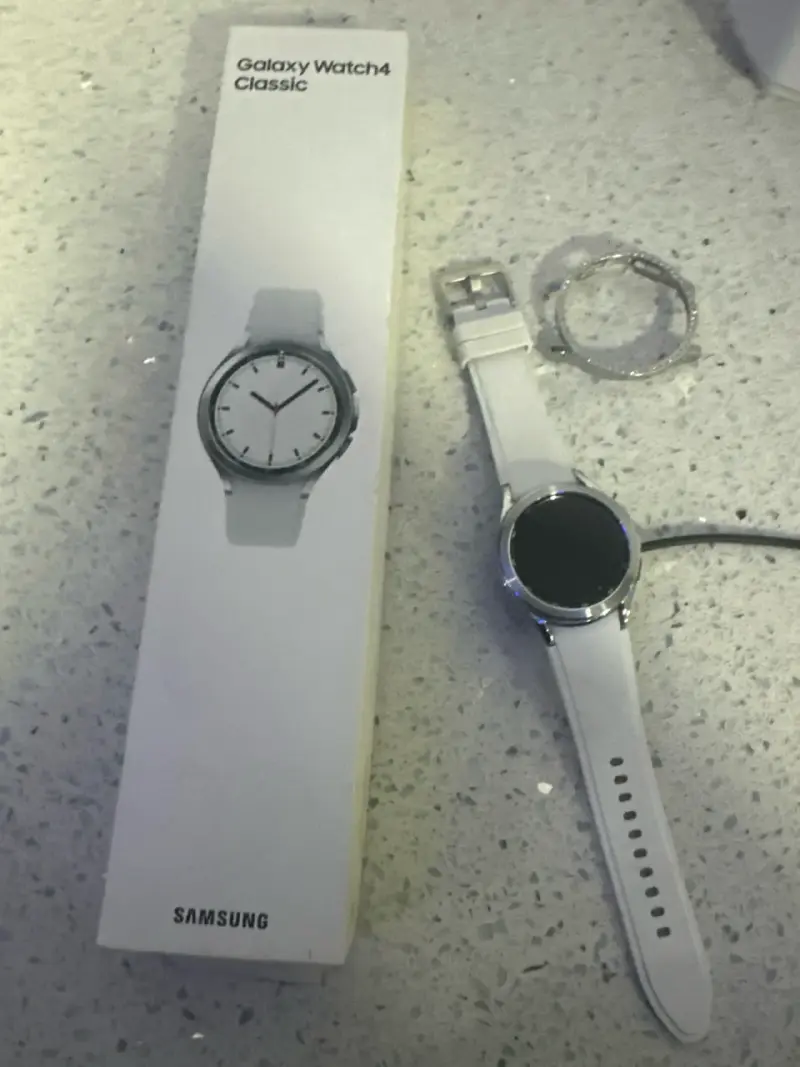 Smartwatch Samsung Galaxy Watch4 Classic Blanco - 4