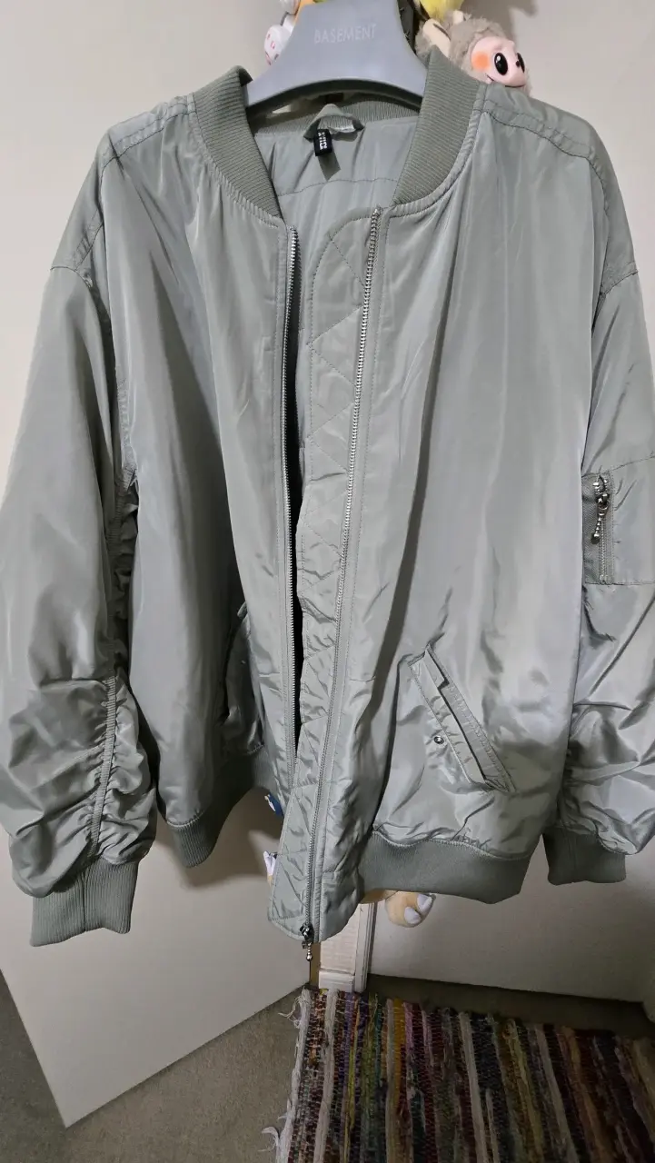 Chaqueta bomber verde H&M Unisex - 2