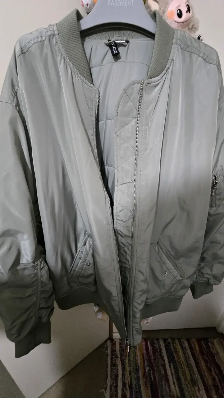 Chaqueta bomber verde H&M Unisex - 4