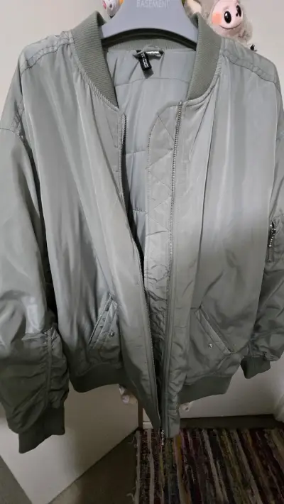 Chaqueta bomber verde H&M Unisex - miniatura 4