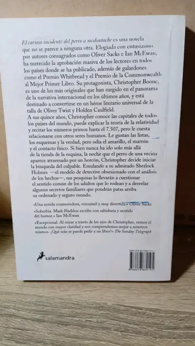 Libro El Curioso Incidente Del Perro A Medianoche - miniatura 2