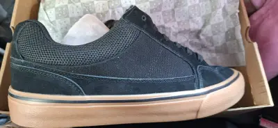 Zapatillas negras Maui and Sons con suela de goma - miniatura 2