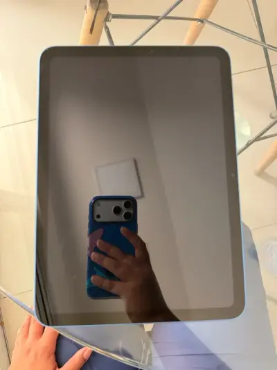 💙 iPad 10ª generación · 64 GB · Wi-Fi - miniatura 3