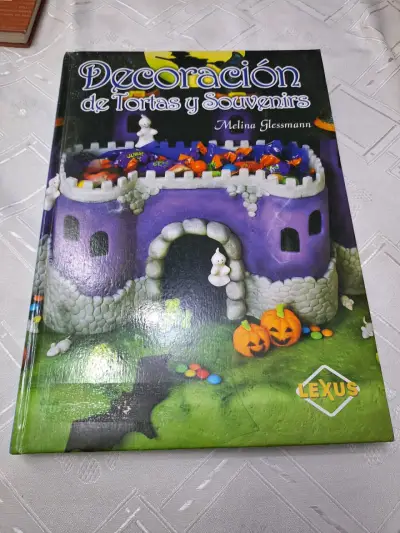 Libro Decoración de Tortas y Souvenirs - miniatura 1