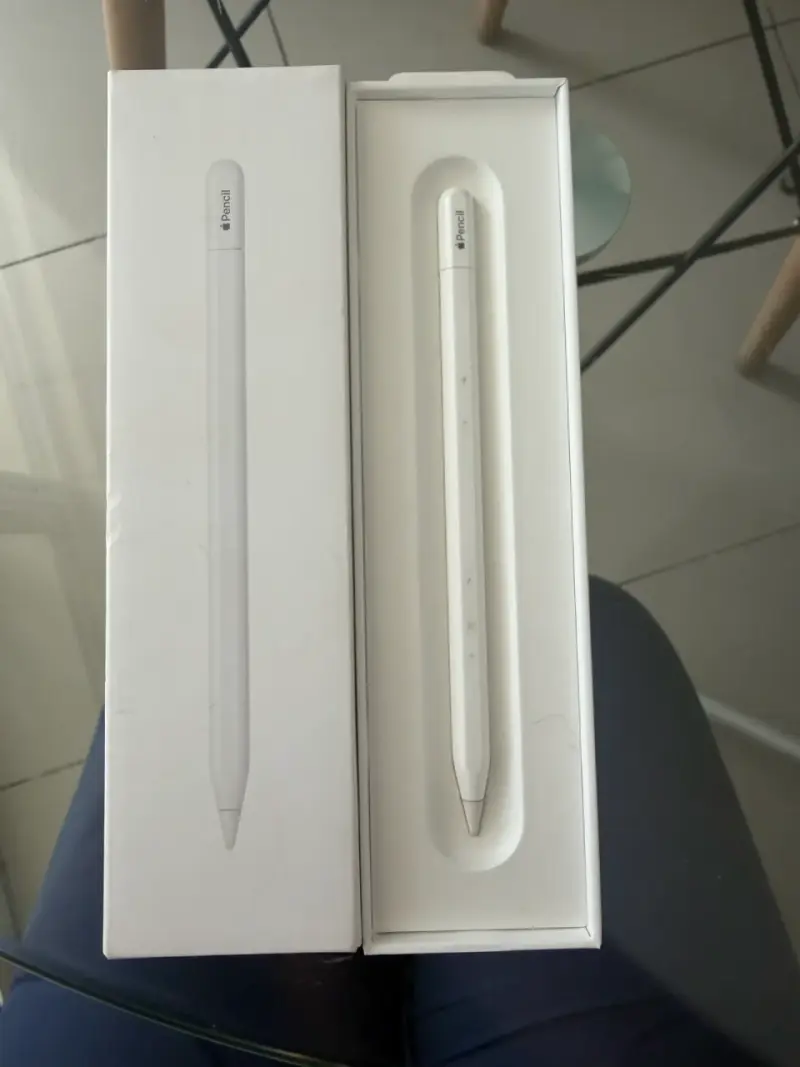 ✏️ Apple Pencil USB-C con caja - 3