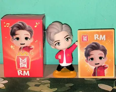 Figura coleccionable TinyTAN RM McDonald's - miniatura 1