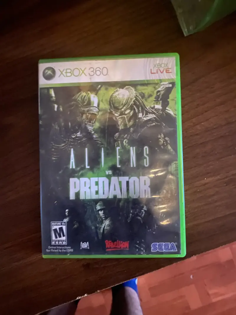 Juego Xbox 360 Aliens vs Predator