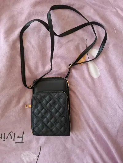 Bolsos perfume audífono impresora y pantis de niña - miniatura 1