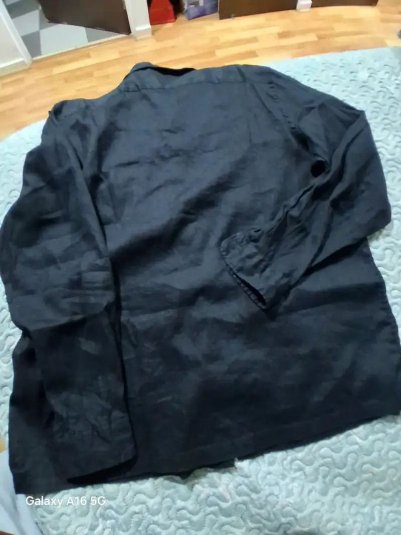Camisa de lino negro para hombre  XL. C&A...130 cm - 4