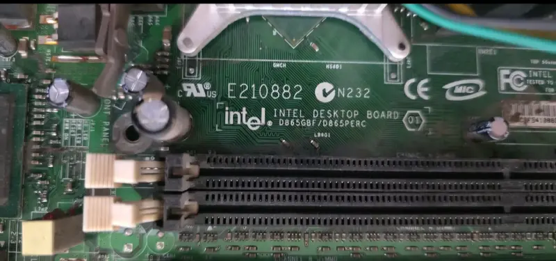 Placa Madre Intel D865GBF para PC de Escritorio - 1