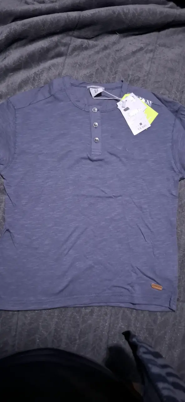 Polera azul niño talla 8 - 1