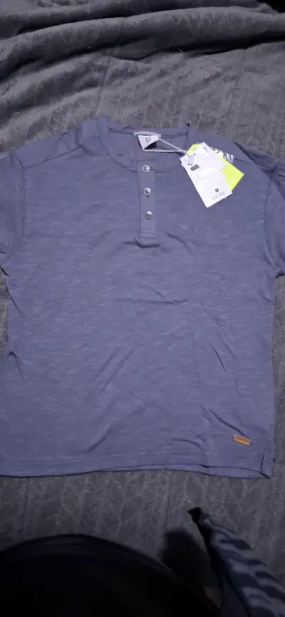 Polera azul niño talla 8 - miniatura 1