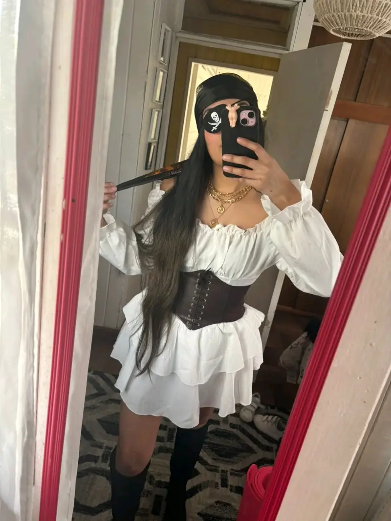 Disfraz de pirata para mujer con corsé y vestido blanco - 2