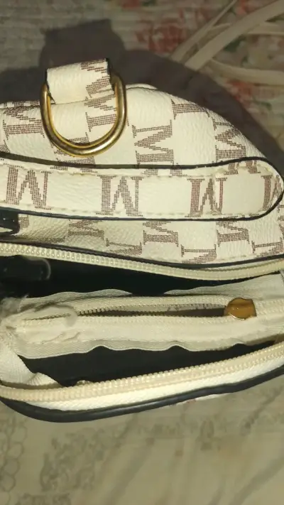 Mochila pequeña estampada con iniciales - miniatura 4