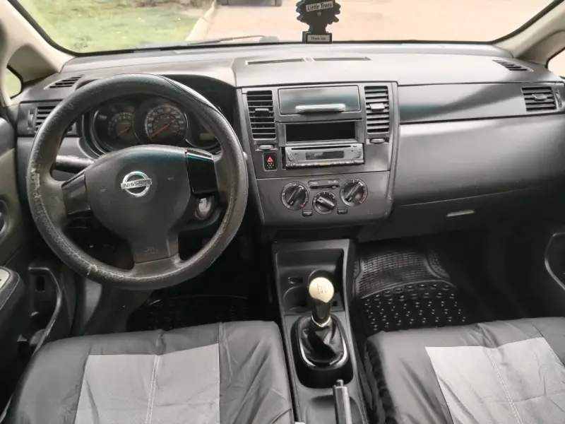 Venta Nissan tiida - 6
