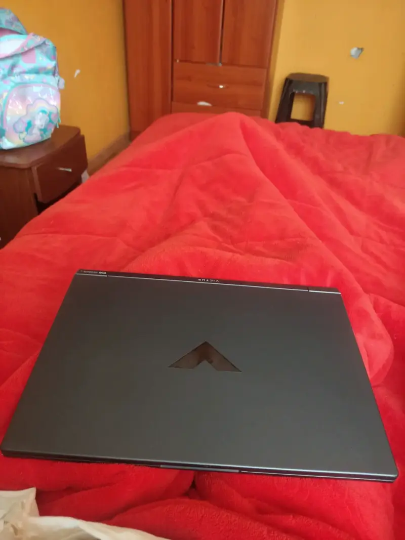 Laptop HP Victus Gaming con Intel Core i5 - 2