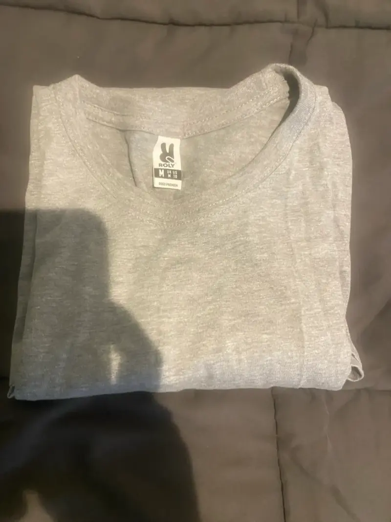 Polera gris Roly para hombre talla M - 1