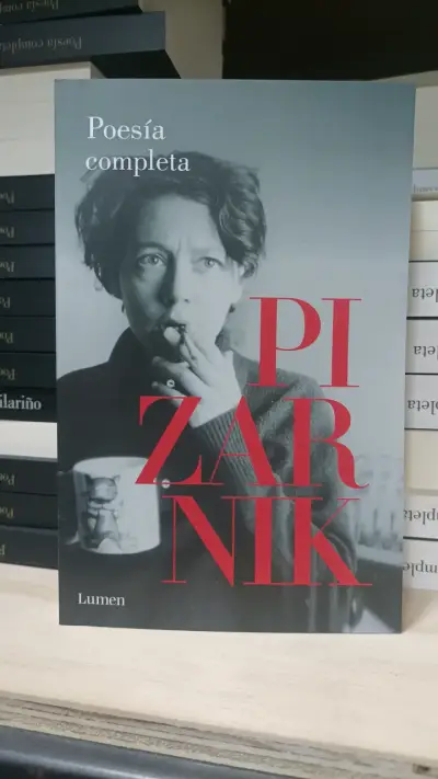 Libro Poesía Completa de Alejandra Pizarnik - miniatura 1