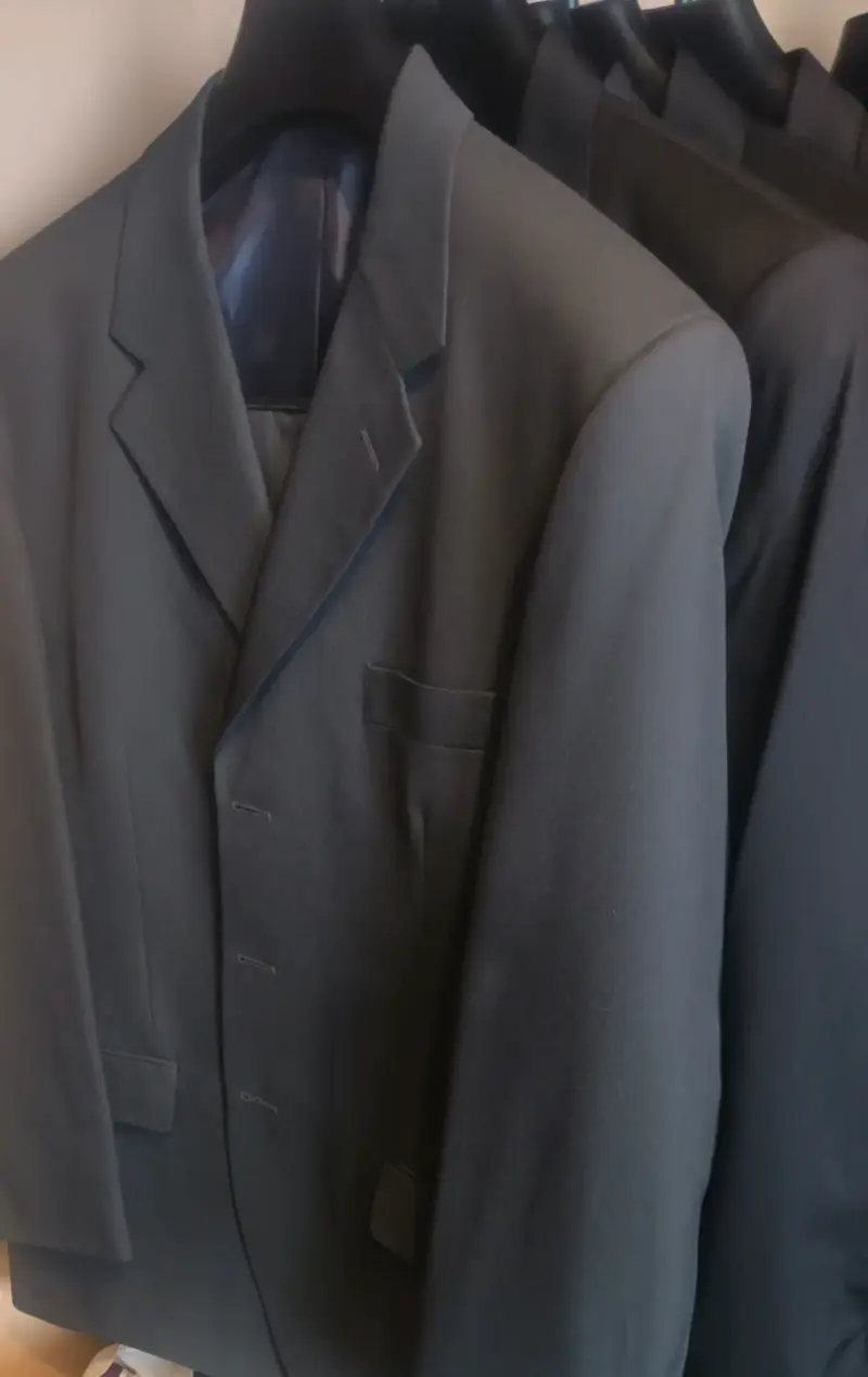 Traje formal negro para hombre - 2