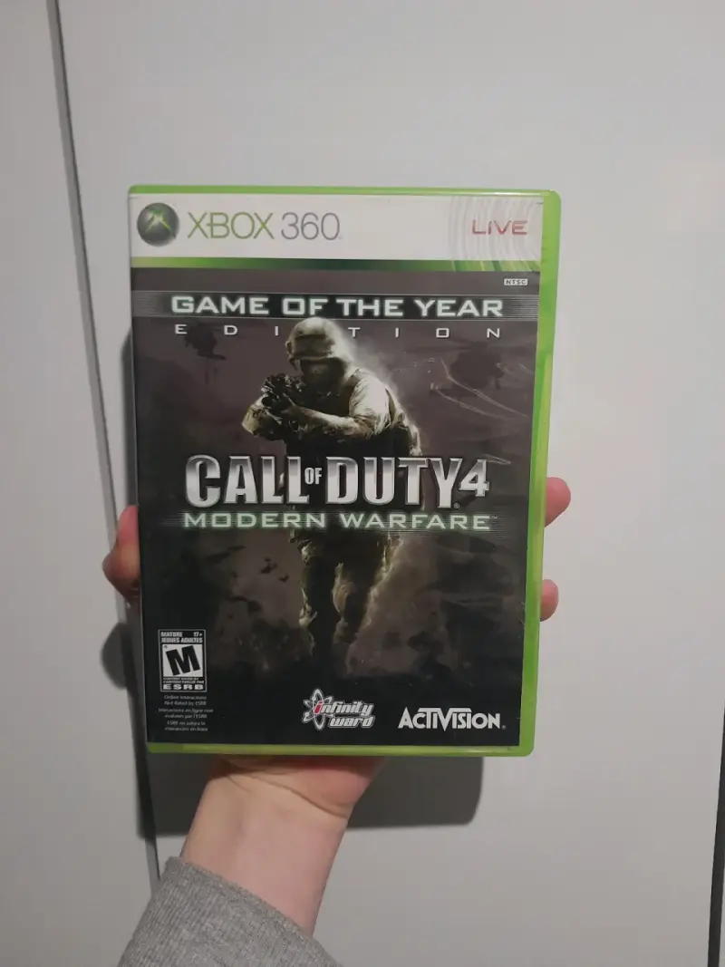 Call of Duty 4 Modern Warfare para Xbox 360 - 1