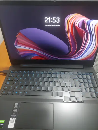 Laptop Lenovo Ideapad Gaming 3 - miniatura 1