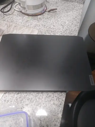 Laptop Lenovo Ideapad Gaming 3 - miniatura 5