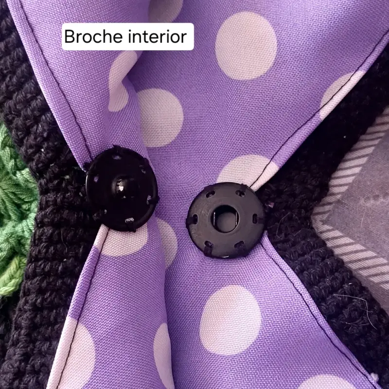 Bolso tejido a crochet con flores verdes - 3