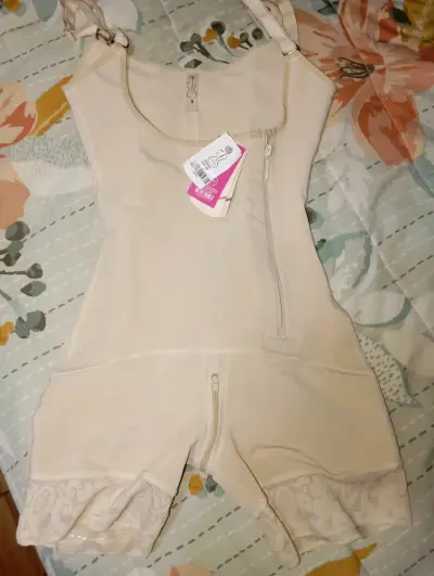 Faja reductora cuerpo de guitarra beige - miniatura 2