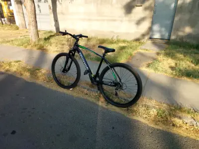 Bicicleta Bianchi mountain bike Negra y Verde - miniatura 1