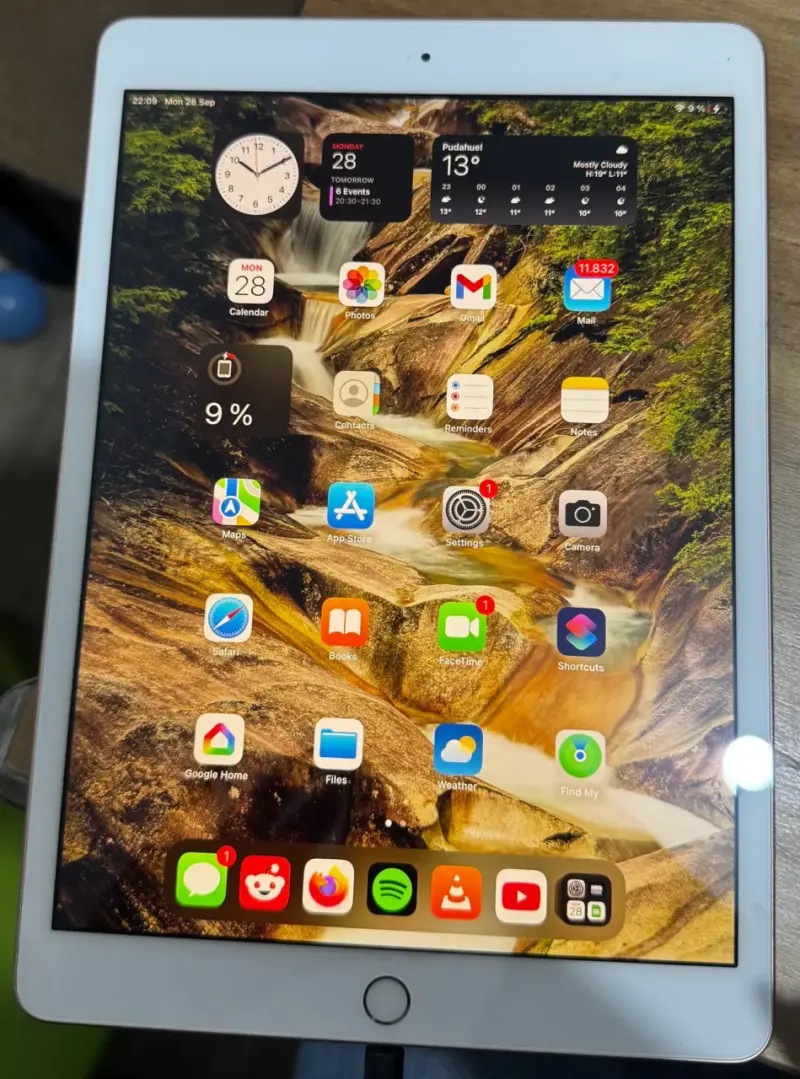 iPad 7ma Generación 32GB Dorado en Buen Estado