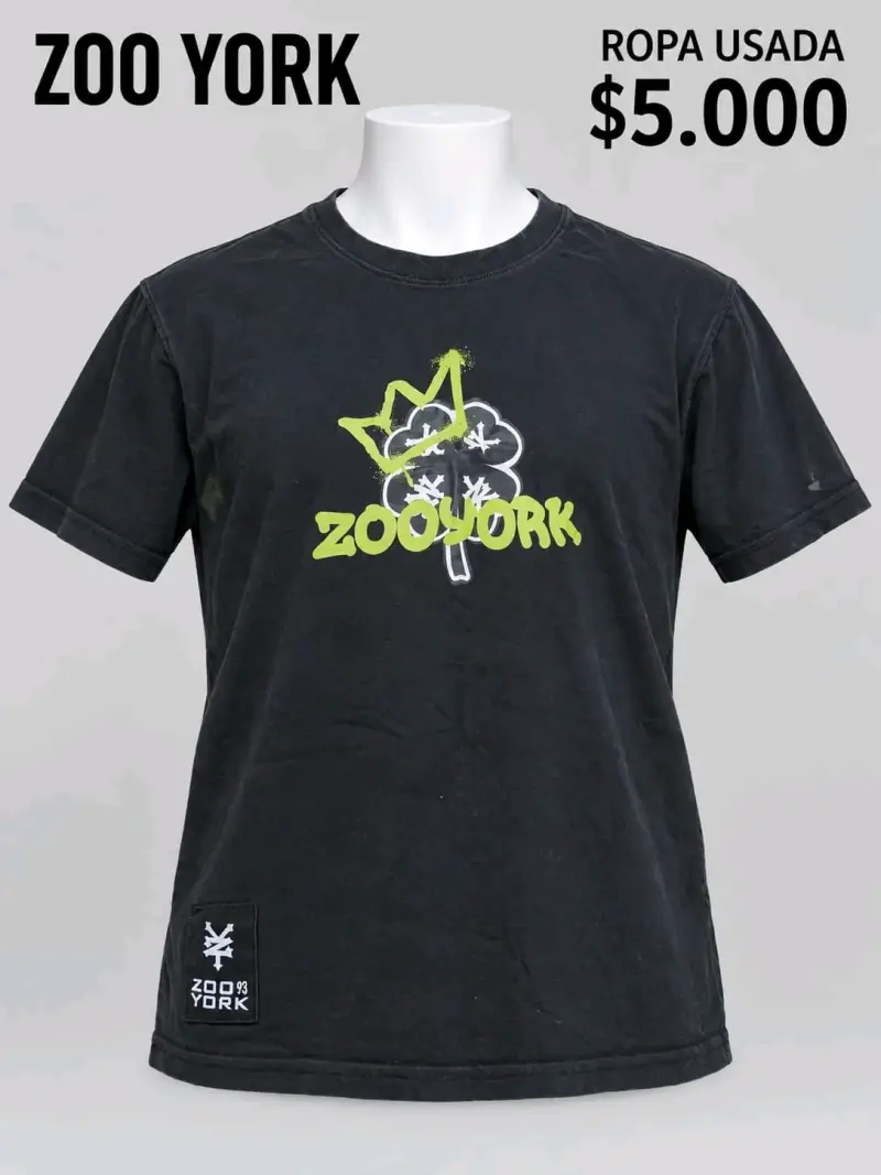 Polera Zoo York negra con diseño gráfico - 2