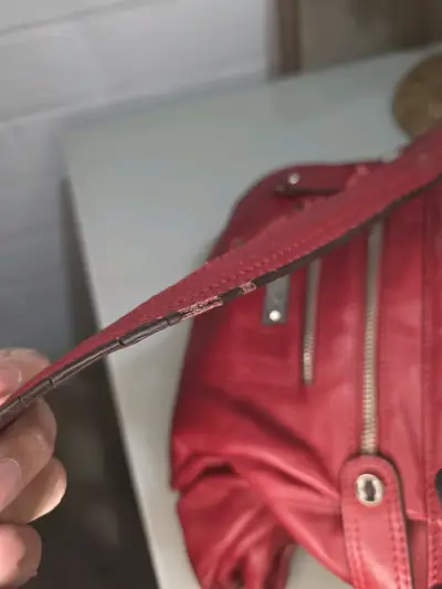 Bolso de cuero rojo Tignanello con detalles - miniatura 3